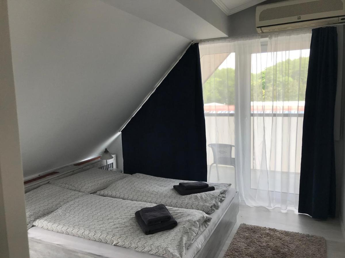 Relax Apartmenthouse Хевиз Экстерьер фото